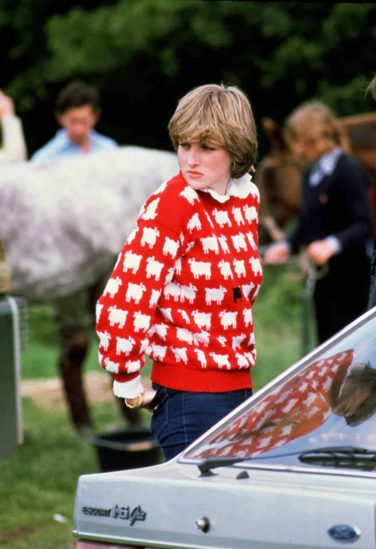 Iconic Princess Diana sweater to headline Sotheby’s inaugural Fashion Icons sale