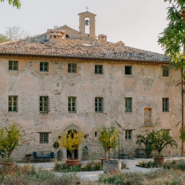 Archiloop converts 12th-century Italian monastery into hotel Vocabolo Moscatelli